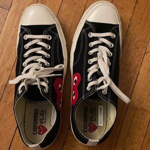 CDG Play Chucks size 13